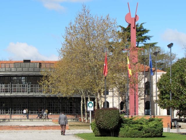 Carlos III de Madrid campus building