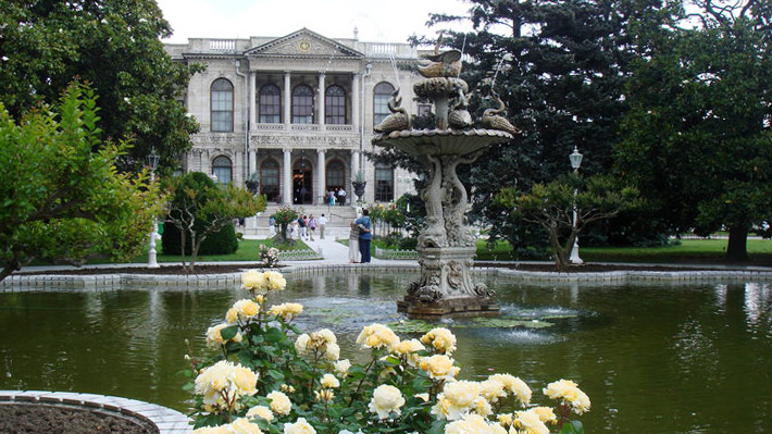 Dolmabahce Palace, Istanbul, Turkey